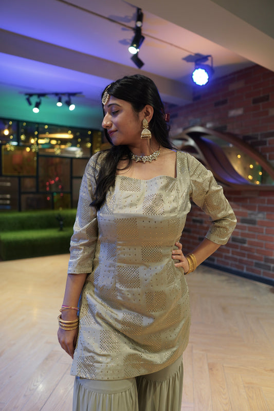 Kareena Grey Sharara